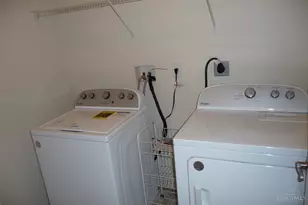 3594 Chestnut Park Ln, Miami Township, OH 45002 - Photo 19