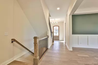 7556 Shawnee Run Road, Madeira, OH 45243 - Photo 5