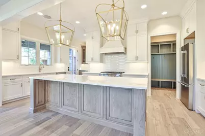 7556 Shawnee Run Road, Madeira, OH 45243 - Photo 13