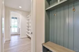 7556 Shawnee Run Rd, Madeira, OH 45243 - Photo 47