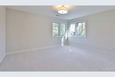 7556 Shawnee Run Road, Madeira, OH 45243 - Photo 33