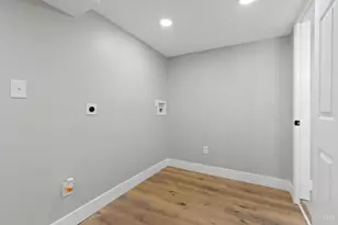 5696 Biscayne Ave, Green Township, OH 45248 - Photo 29