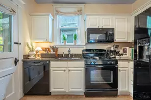 4120 Maple Dr, Cincinnati, OH 45209 - Photo 15