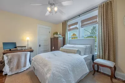 4120 Maple Drive, Cincinnati, OH 45209 - Photo 17