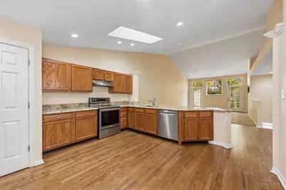 7668 Lake Pointe, Hamilton Township, OH 45039 - Photo 7