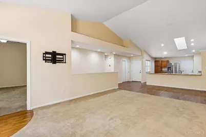 7668 Lake Pointe, Hamilton Township, OH 45039 - Photo 5