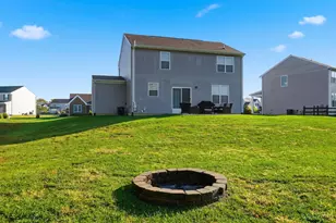 1607 Kilbarron Dr, Hamilton Township, OH 45152 - Photo 29