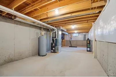 1607 Kilbarron Drive, Hamilton Township, OH 45152 - Photo 27