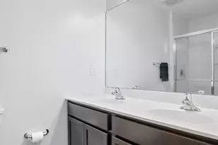 1607 Kilbarron Dr, Hamilton Township, OH 45152 - Photo 19