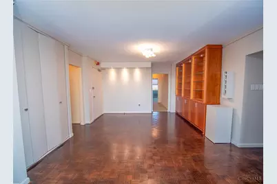2444 Madison Road #1410, Cincinnati, OH 45208 - Photo 3