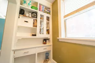 3896 Reading Rd, Cincinnati, OH 45229 - Photo 19