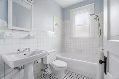 2842 Observatory Avenue, Cincinnati, OH 45208 - Photo 33