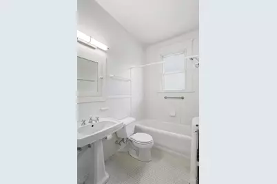 2842 Observatory Avenue, Cincinnati, OH 45208 - Photo 17