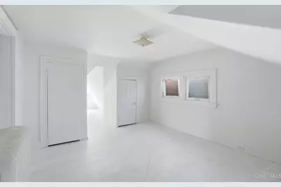 2842 Observatory Avenue, Cincinnati, OH 45208 - Photo 39