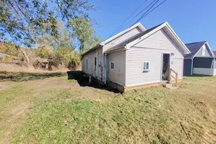 110 Smith-Perry Rd, Jefferson Township, OH 45648 - Photo 5