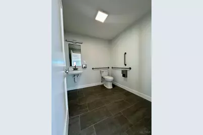 4024 Hamilton Avenue, Cincinnati, OH 45223 - Photo 5