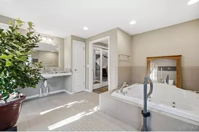 7775 Hartfield Place, Montgomery, OH 45242 - Photo 51