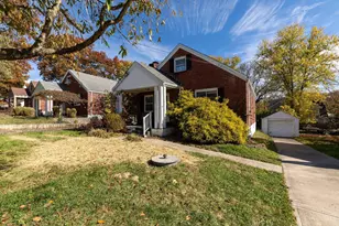 7212 Osceola Dr, Madeira, OH 45243 - Photo 1