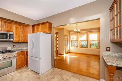 450 Lloyd Place, Cincinnati, OH 45219 - Photo 21