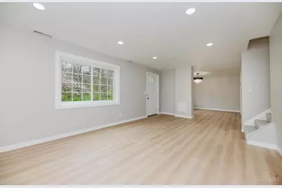 6169 Sheed Road, Green Township, OH 45247 - Photo 3