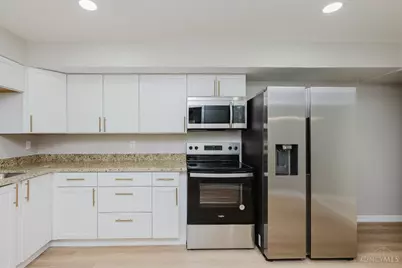 6169 Sheed Road, Green Township, OH 45247 - Photo 9