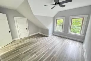 3846 Reading Rd, Cincinnati, OH 45229 - Photo 17