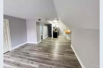 3846 Reading Road #3, Cincinnati, OH 45229 - Photo 7