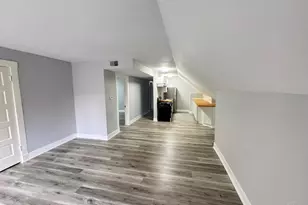 3846 Reading Rd, Cincinnati, OH 45229 - Photo 7