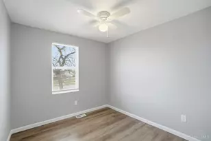 2891 Greenbrook Ln, Colerain Township, OH 45251 - Photo 15