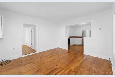 8811 Pine Road, Sycamore Township, OH 45242 - Photo 3