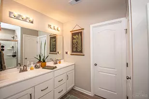 5203 Hazeltine Ln, Turtle Creek Township, OH 45036 - Photo 27