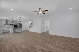 8705 Quietwood Ln, Miami Township, OH 45002 - Photo 9