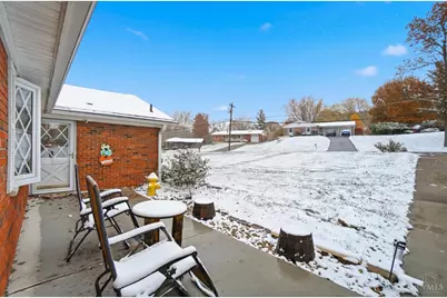 1631 Acreview Drive, Springfield Township, OH 45240 - Photo 5