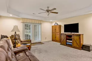 7991 Pinnacle Point Dr, West Chester, OH 45069 - Photo 9