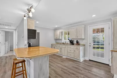 1376 Barre Lane, Miami Township, OH 45140 - Photo 11