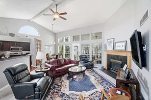 1335 Lakefront Ct, Batavia Township, OH 45102 - Photo 7