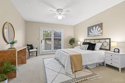 11724 Gable Glen Lane, Symmes Township, OH 45249 - Photo 13