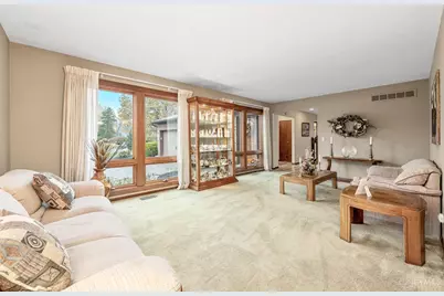 10900 Yorkway Lane, Montgomery, OH 45249 - Photo 5