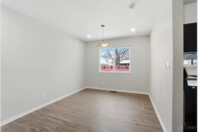 302 Highland Drive, Englewood, OH 45322 - Photo 11