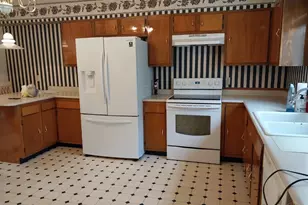 1202 Cross St, Madison Twp, OH 45123 - Photo 17