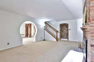 1650 Colonial Dr, Green Township, OH 45238 - Photo 7