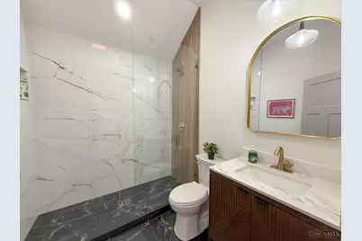 2410 Langdon Farm Road, Cincinnati, OH 45237 - Photo 17