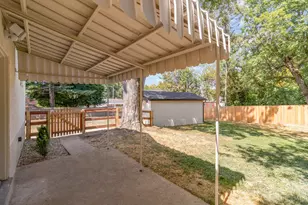 2410 Langdon Farm Rd, Cincinnati, OH 45237 - Photo 31