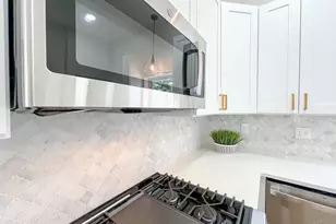 2410 Langdon Farm Rd, Cincinnati, OH 45237 - Photo 11