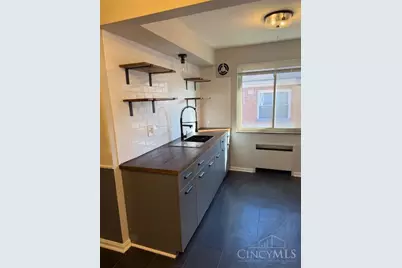 3914 E Gatewood Lane #4, Silverton, OH 45236 - Photo 9