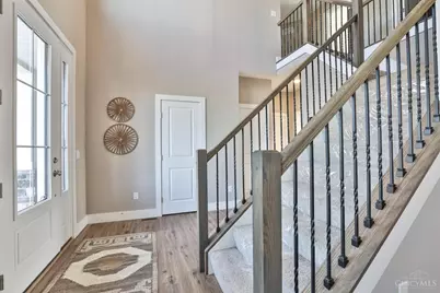 203 Shyla Court, Monroe, OH 45050 - Photo 3