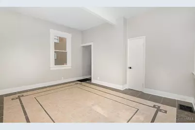 1421 Jefferson Avenue, Reading, OH 45215 - Photo 7