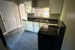 2340 Brokaw Ave, Cincinnati, OH 45225 - Photo 7