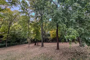 2304 Upland Pl, Cincinnati, OH 45206 - Photo 7