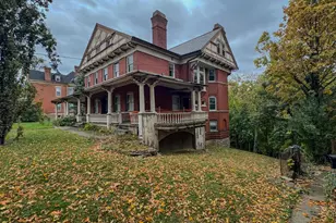 2304 Upland Pl, Cincinnati, OH 45206 - Photo 3